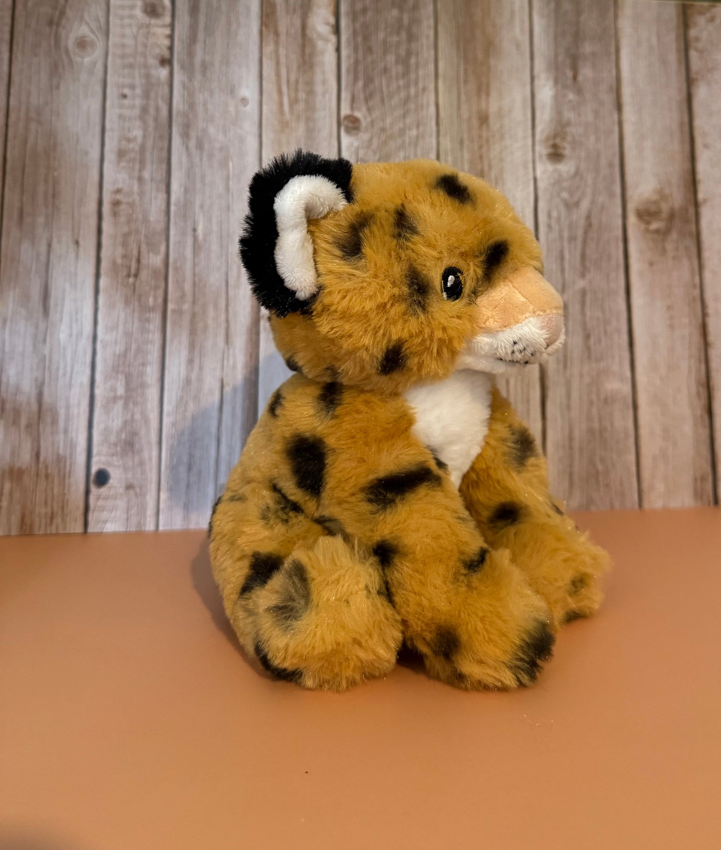 Cheetah 18cm